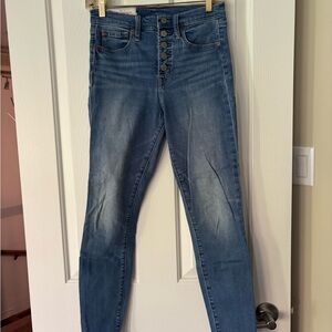 GAP Women's Denim Blue Button-Up Skinny Jeans